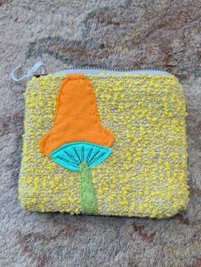 No Brand Yellow Textured Coin Purse with Orange Mushroom Appliqué